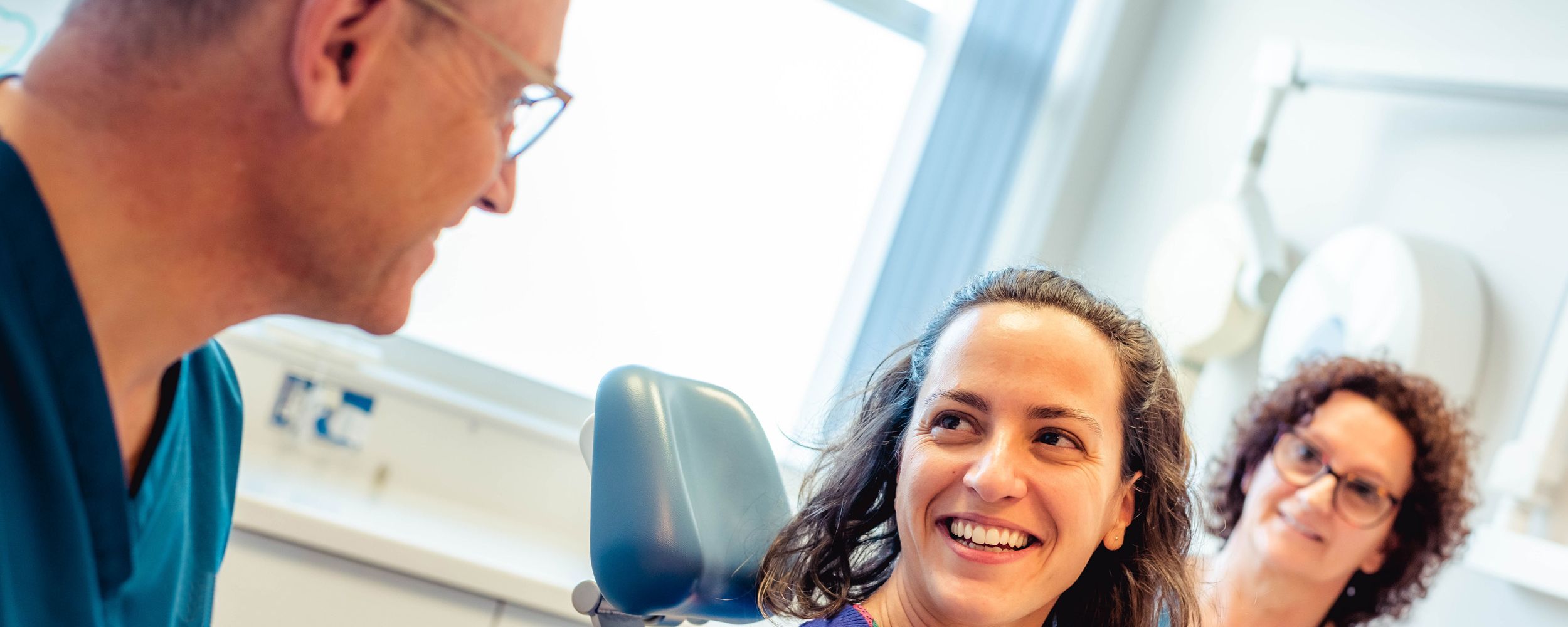 Digital Composite Veneers in Hull